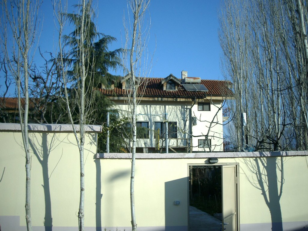 Villa For Rent in Tirana. Villa with Big Garden for Rent
